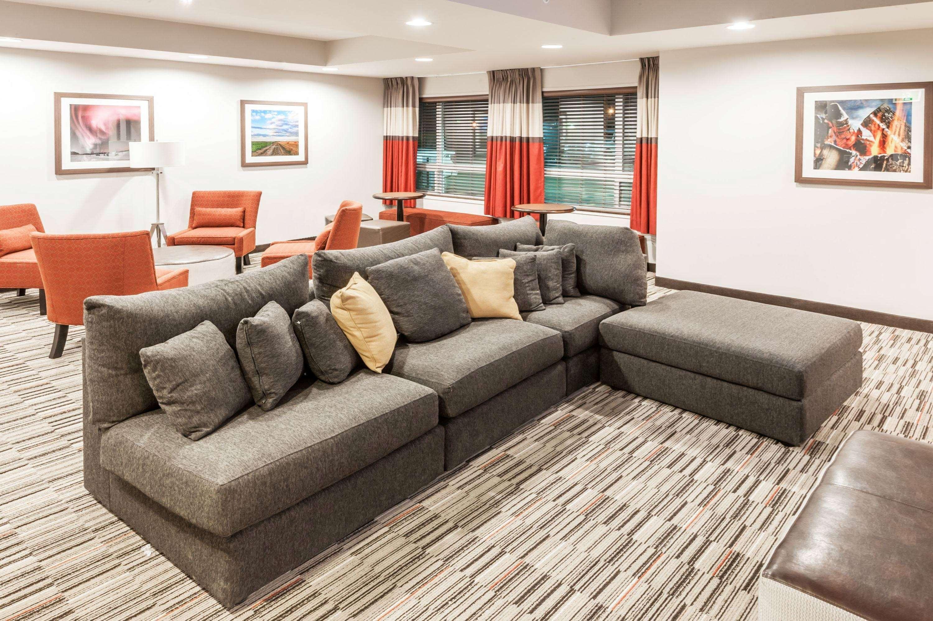 Microtel Inn & Suites By Wyndham Fort Saint John Fort St. John Экстерьер фото